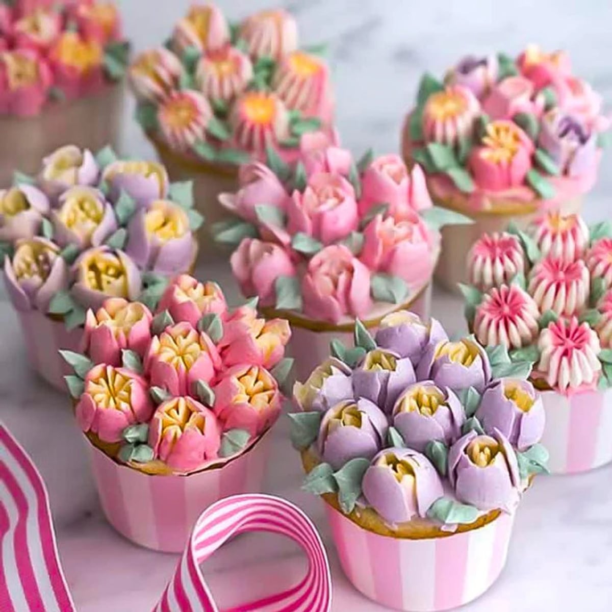 14-piece cake piping nozzle set