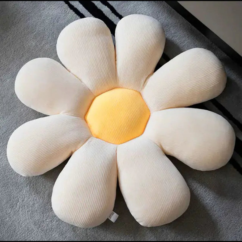 flower-shaped floor seat pad in white-yellow