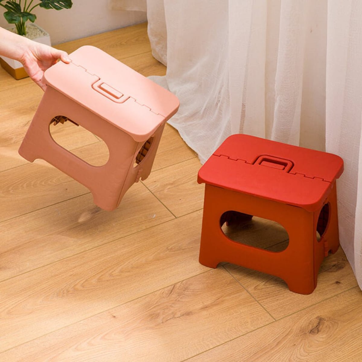 folding step stool with carry handle