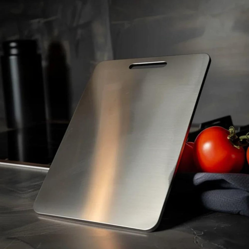 handled kitchen chopping board