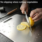 handled kitchen chopping board