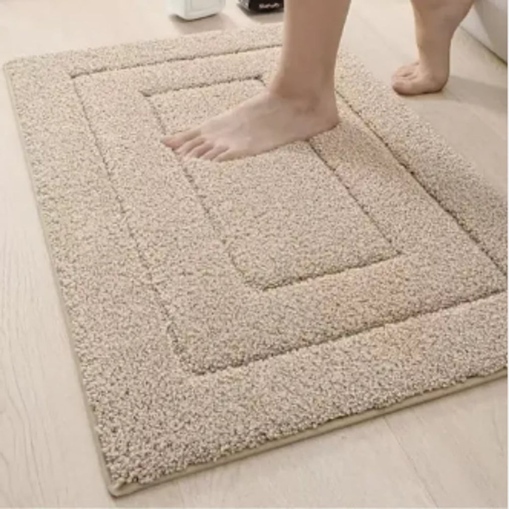 non-slip ridged bath mat in beige