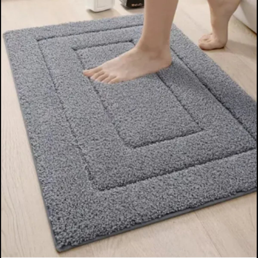 non-slip ridged bath mat in dark grey