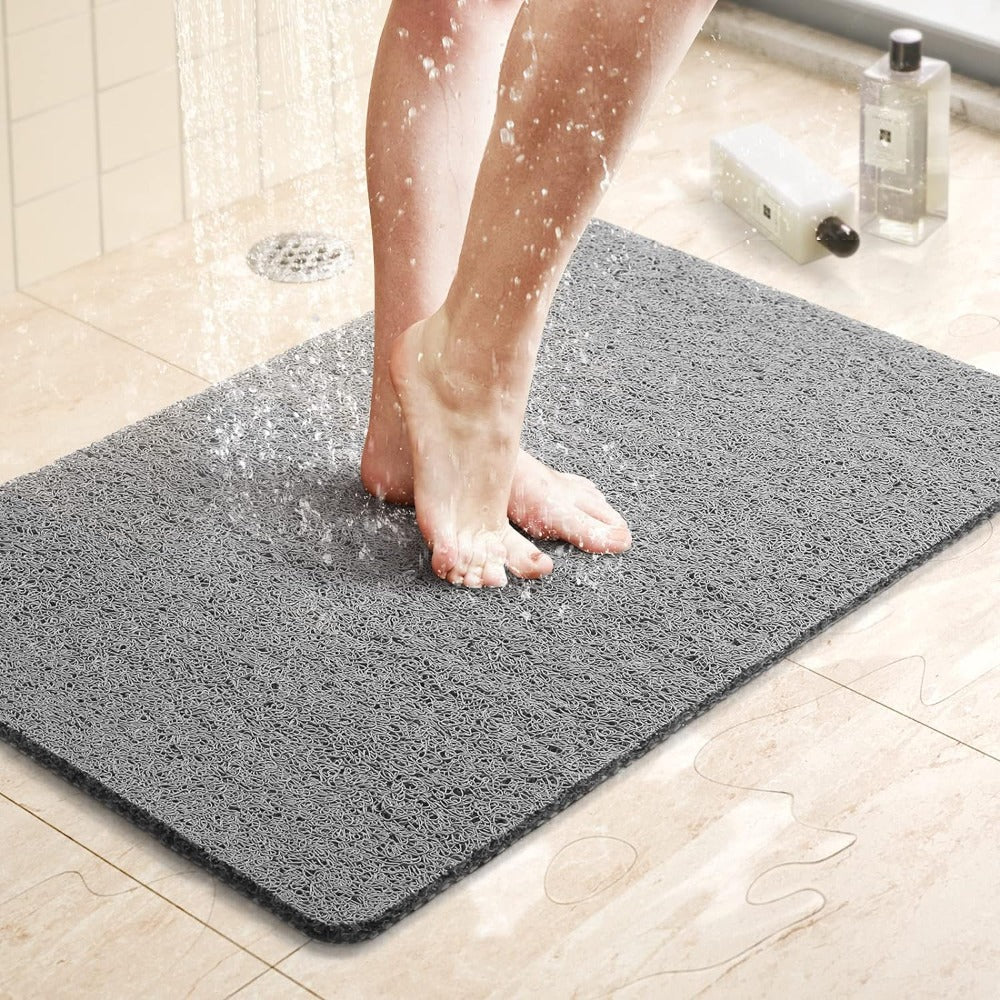non-slip shower mat in grey