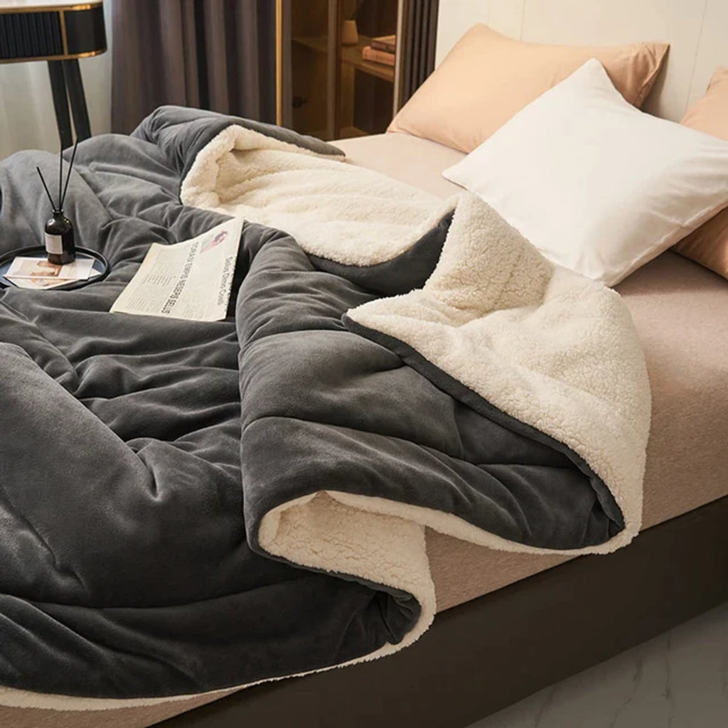 reversible fluffy throw blanket in black
