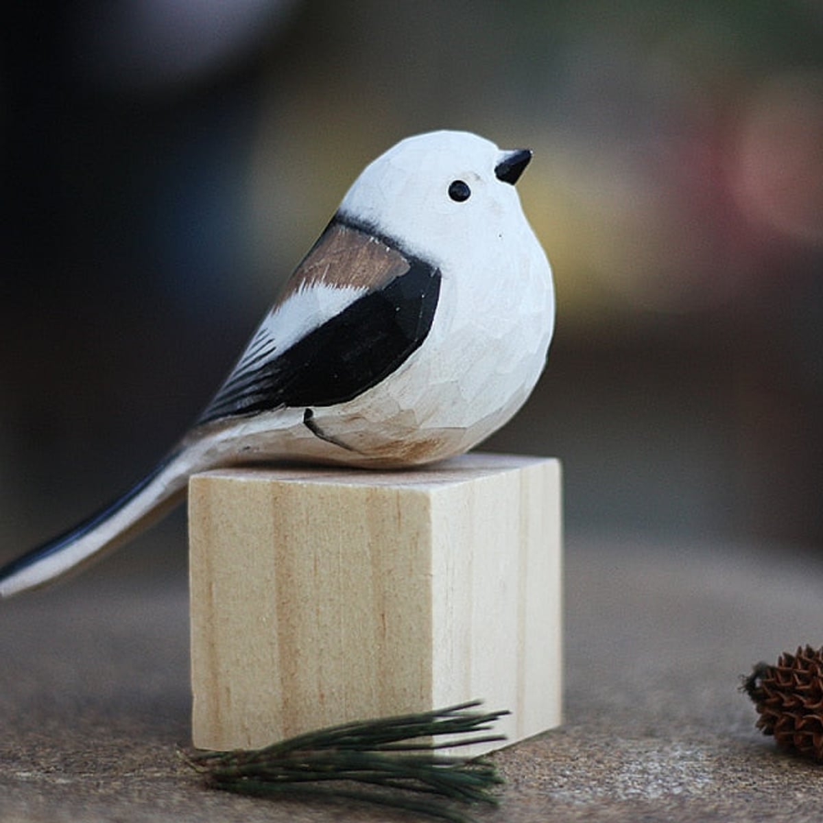 robin decorative bird sculpture