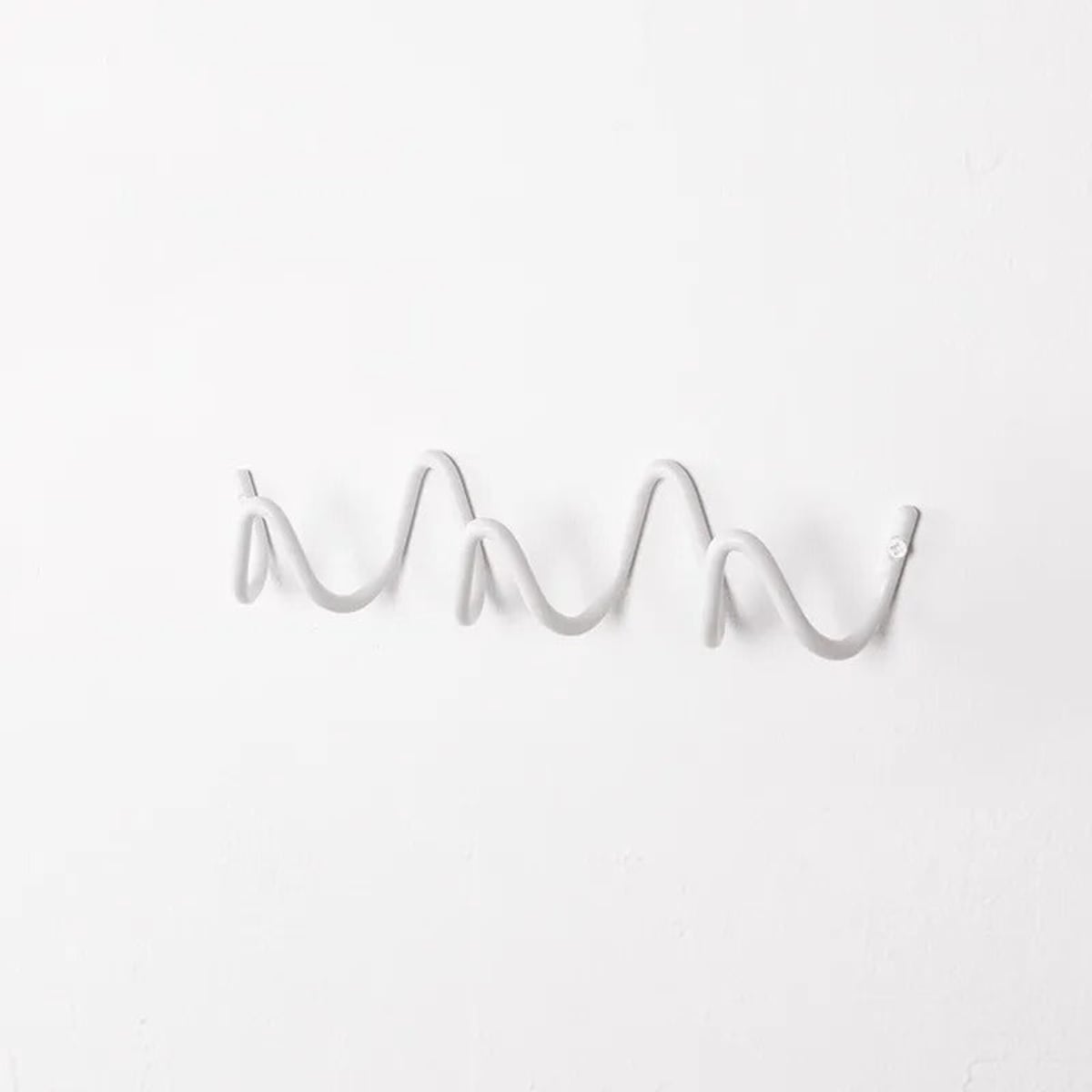 wave wall-mounted coat rack in white